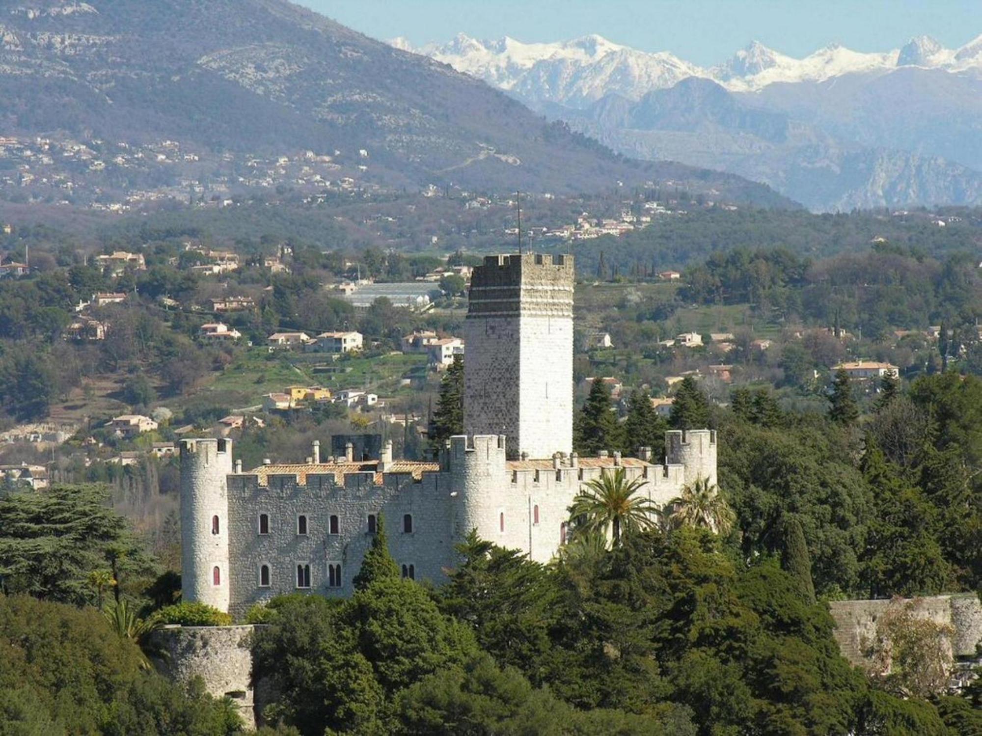 Spacieux 2 Chambres 65M2 Climatise Au Village Medieval Entre Nice Et Antibes ヴィルヌーヴ・ルベ エクステリア 写真